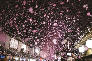 なにわ男子・長尾謙杜、50周年を迎えた東映太秦映画村アンバサダーに就任!「100年に及ぶ歴史の魅力を少しでも皆さんに…」