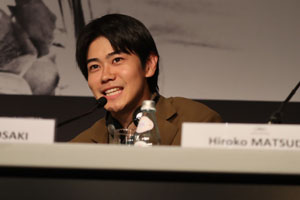 《速報》日本人史上初の快挙!岡本多緒がヴィルジニー・エフィラとカンヌ国際映画祭女優賞W受賞!映画『急に具合が悪くなる』