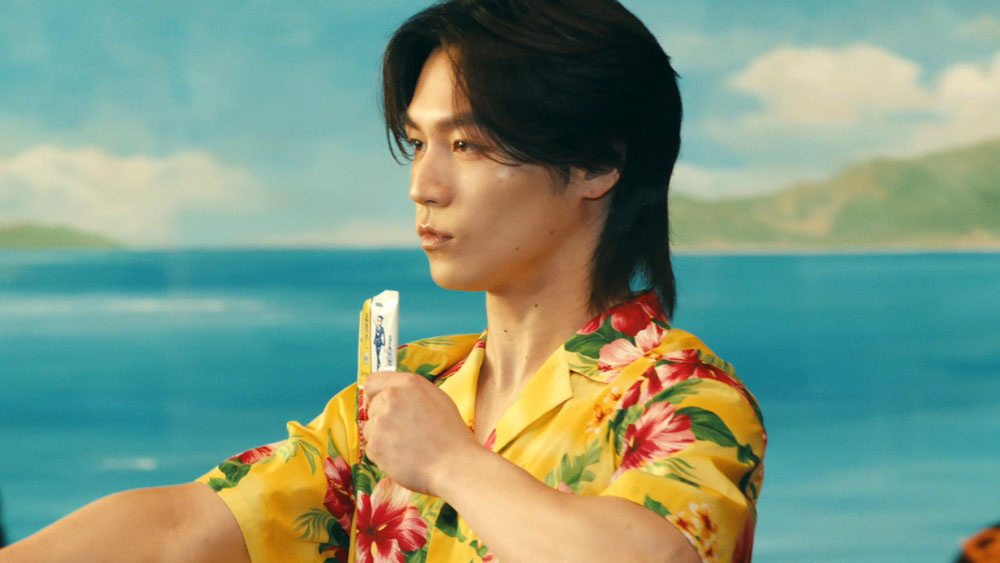 Travis Japan松田元太、狂言に初挑戦!能楽堂でそろりそろり?!アロハシャツ姿で和泉元彌さん直伝“すり足”を披露