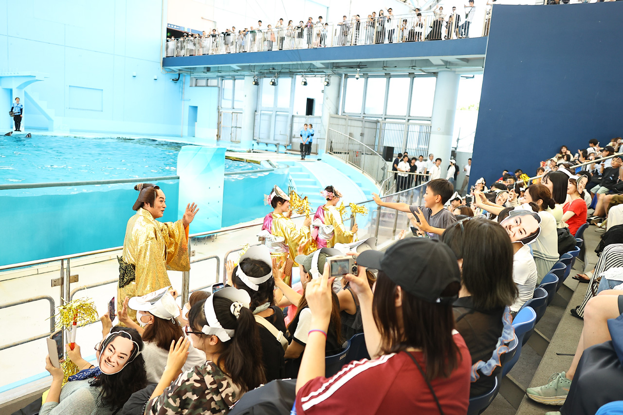 松平健『マツケンまみれまみれ島 夏の陣』は「一緒にマツケンのリズムで楽しんでもらえたら」16