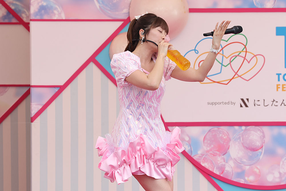 【TIF2026】ももクロあーりん、30歳になって初のTIF!ドリンク飲むのもトークとパフォで飽きさせないエンタメ力はさすが