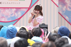 【TIF2026】ももクロあーりん、30歳になって初のTIF!ドリンク飲むのもトークとパフォで飽きさせないエンタメ力はさすが