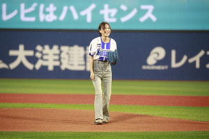 相川七瀬、始球式に登板も2年連続ノーバン投球ならず!“相川七瀬軍団”で挑んだガチリレーバトルでは「diana」に惜敗