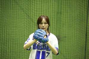 相川七瀬、始球式に登板も2年連続ノーバン投球ならず!“相川七瀬軍団”で挑んだガチリレーバトルでは「diana」に惜敗