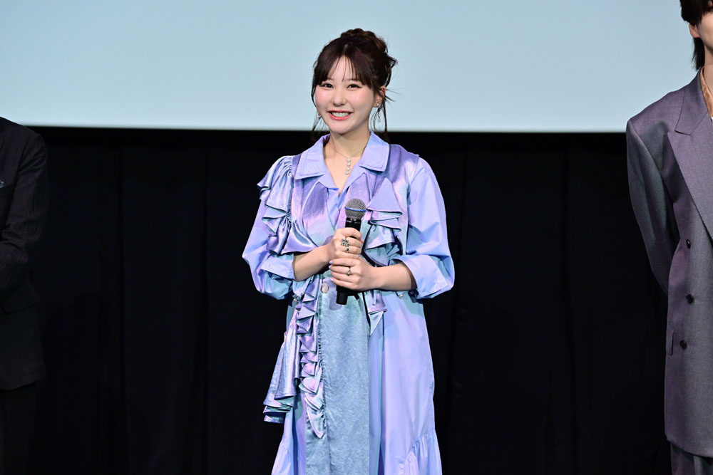 吉野北人、映画初出演のISSEIに「緊張感を和らげるために差し入れ」たものは…!鈴木愛理は「憧れだった鼻血シーンに」大興奮